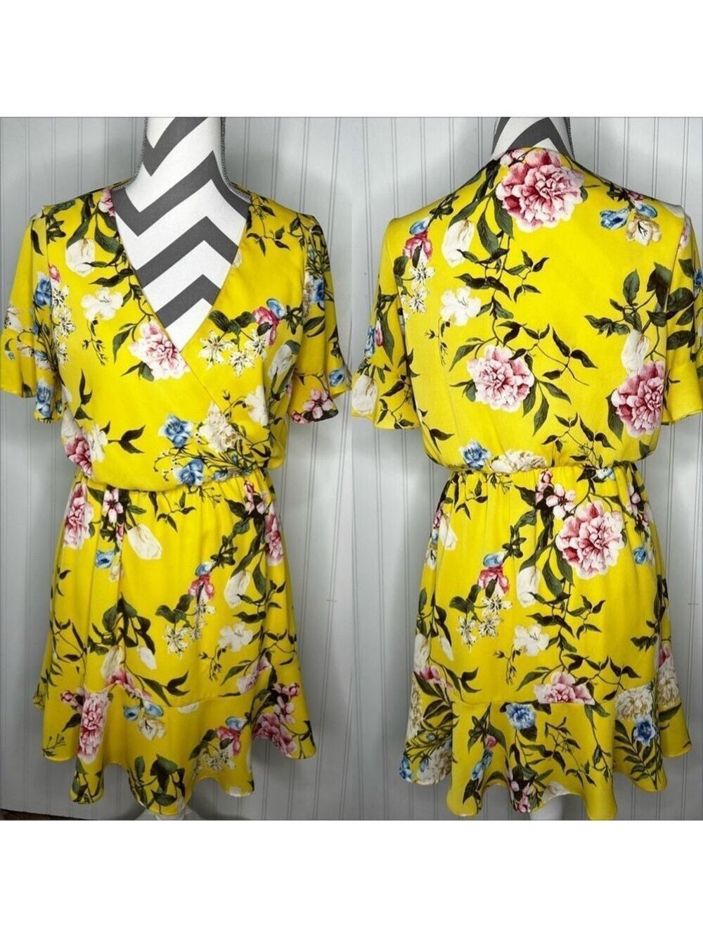 Everly Spring Floral Midi Dress Size Small